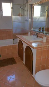 Pretty village house equipped with terrace and air conditioning. For 6 people - Image 3