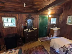 River Cabin: Single Family Getaway On The River - Image 5