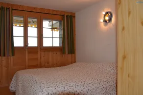 Outside : flat for 6 persons ground floor, 40sqm south-facing balcony -Inside : about 77 sqm, open k - Image 4