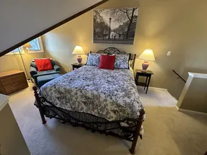 Travelers' Rest--Your Wintergreen Retreat in the Center of it All! - Image 4