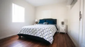 Paradise Home in Compton - Image 3