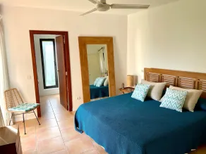 Beautiful Villa With Sea Views - Image 4