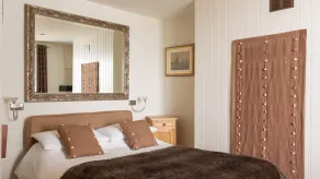 Stylish Harbourside Apartment in Polruan, Cornwall - Image 4