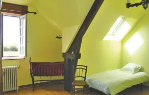 Beautiful Home In Quemper Guézénnec - Image 4