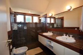 Villa Fortuna House, 2km from the town center. - Image 4