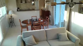 Detached house with access to private fishing pond - Image 5