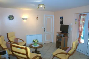 3 Zimmer modern, komfortabel und ruhig mit Blick auf die Zitadelle - Image 2