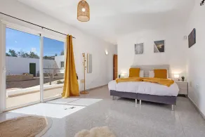 Vacation Home \"La Finca Las Estrellas\" with Mountain View, Garden & Wi-Fi - Image 4