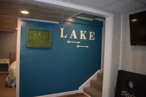 Newly updated water retreat. PONTOON for rent,  FREE golf & ICE at local course - Image 2