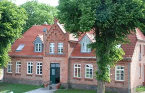 modern apartment in the old farmhouse 1.5km from Neuklostersee - Image 3
