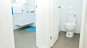 Deckadence por el agua - Image 2