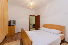 Holiday apartment mit Klimaanlage und Terrasse - Image 4