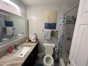 Remodeled House with Pool on Quiet cul-de-sac!  Walk to beach on Bay! - Image 3