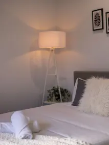 Tranquil 2BR Retreat with Local Charm and Comfort - Image 5