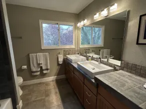 5 Bed/4BA Spacious comfy w/Hot tub, Home Theater, 5 min to CU and all Sundance - Image 5
