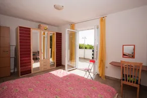 Apartamento Vrgada frente al mar - Image 3