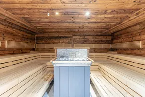 Chalet with 2 bedrooms - Image 3
