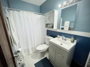 Upstairs Unit with Office Space near Downtown Cleveland + National Park - Image 3