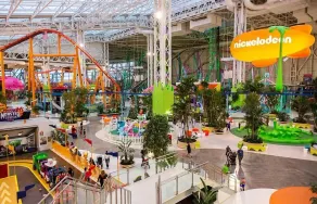 Group Retreat for 10 - 15Min to NYC, FIFA, Mall, FREE Parking - Image 2
