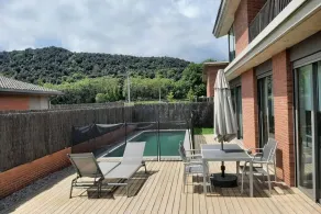 Exclusive fully equipped villa with private pool - Image 4