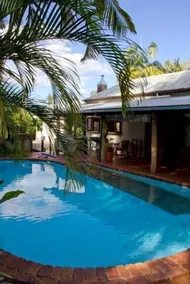The Rosebank Farmhouse - Image 5