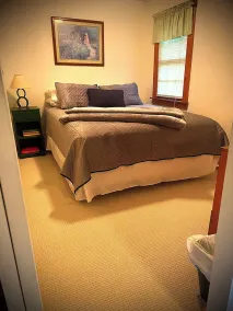 3 Bedroom Cottage with Private Shared Sandy Beach!! - Image 4