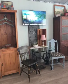 Cute cottage just 5 minutes from Round Top! - Image 5