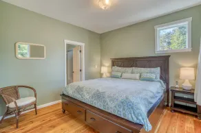 Hot Tub, WIFI, Gas BBQ, 9 sovepladser med Loftet, indhegnet baggård, brand Pit, Pet Friendly! - Image 4
