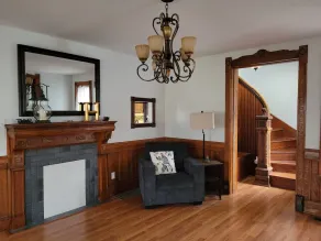 Beautiful home with perfect location for EBT and train enthusiasts! - Image 2