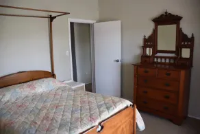 Lake Glenlyon Cottage on Working Farm - Image 4