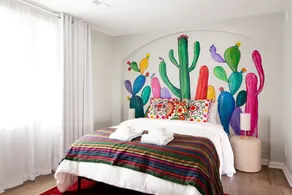  Steps from the beach, extraordinary luxurious home and perfect outdoor space  - Image 4