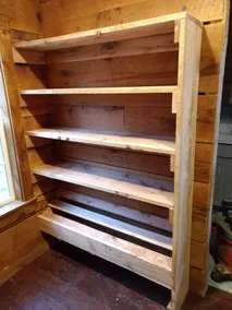 Neu gebaute rustikale 3-Zimmer-Hütte mit einem Hektar großen Angelsee! - Image 3