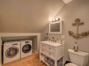 Modern furnished apartment w/ BBQ Grill - Image 3