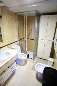 På hotellet finns också en terrass med panoramautsikt och en direktanslutning - Image 3