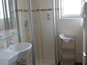 Dobbeltværelse / balkon / udsigt til slottet - Flair Hotel am Rosenhügel - Image 3