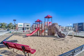 Ponchita House- 6 beds, 6 baths!  Located in the Crossroads of the Rocky Mountains - Image 2