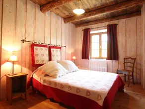 Charming 19th-Century Farmhouse near Loire Gorges, Cozy Interior, Baby Equipment, Optional Services - Image 5