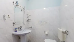 Apartment LYNA on the ground floor with garden in a quiet location 300m from the beach with crystal clear sea - Image 2