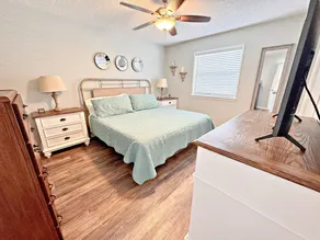 Bayview 19 | Bayfront • Pool • Pet Friendly • Boat Access - Image 4
