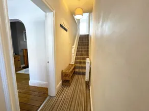 3 bedroom house close to city centre and the university. - Image 2
