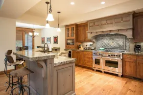 Silver Aspen - Five Bedroom Loft Luxury Townhome Hotel Room - Image 4