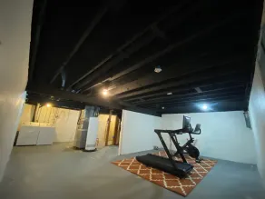 ☼Peloton Bike+Tread☼Fenced Outdoor Space☼Deck☼Luxury Beds☼ - Image 3