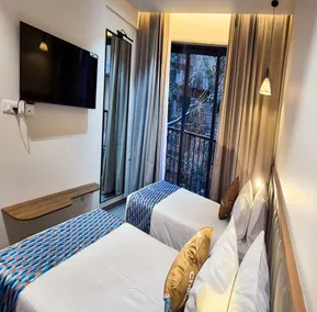 Standard Twin Roompalette Fairmont Gonda - Image 4