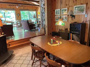 Charming Cottage with Deck and Lakefront - Image 5