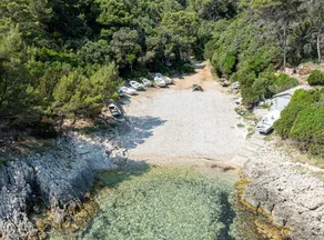 Holiday Home Island Gem - Image 4