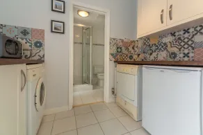 Plum Cottage - Image 3