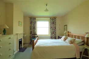 Special cottage for 2-4 in secluded nature reserve in Exmoor National Park. - Image 4