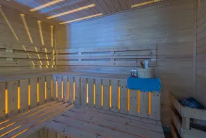 Holiday home - Image 2