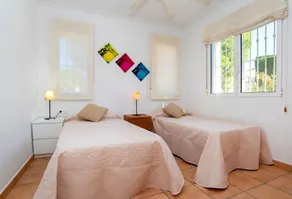 Villa 'Verano' avec piscine privée, Wi-Fi et climatisation - Image 2