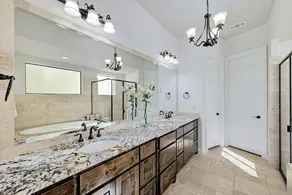 Open Water Luxury LBJ House with Heated Pool and Lakeside Pavilion! Sleeps 17 - Image 3
